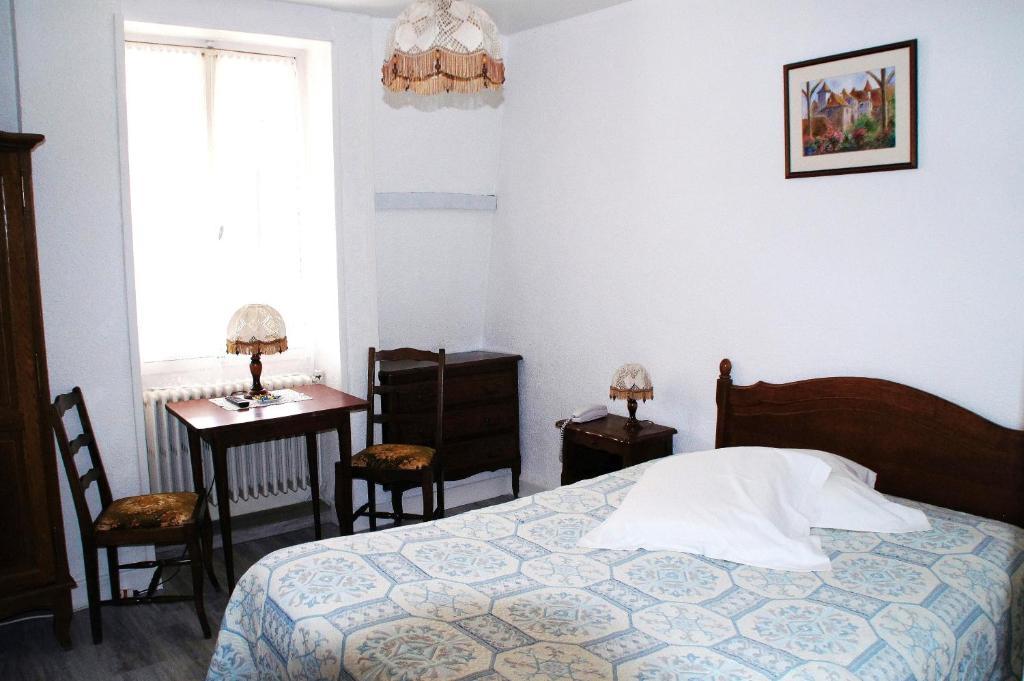 Le Fenelon Ξενοδοχείο Carennac Δωμάτιο φωτογραφία